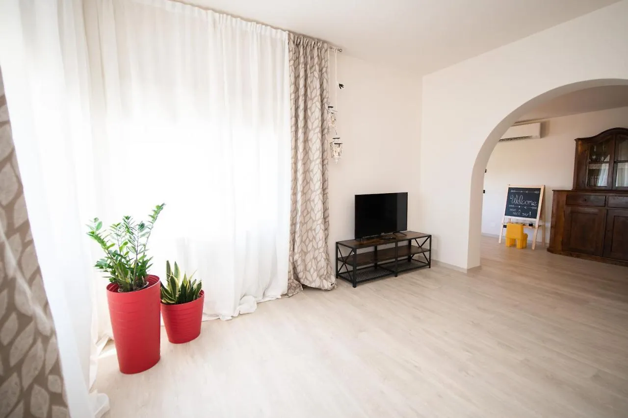 Apartment Il Cortiletto - Appartamento Lores Manerba del Garda